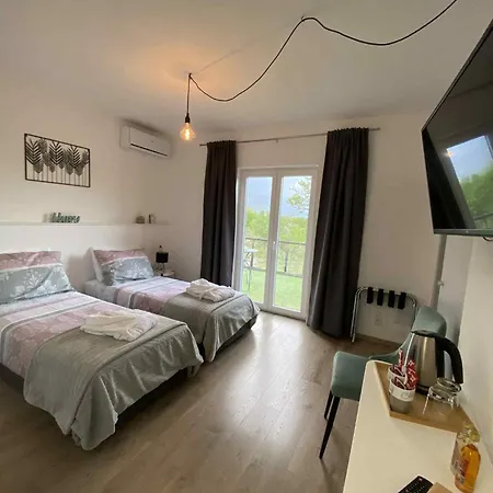 Wellness Mama Mia Bed & Breakfast 4*