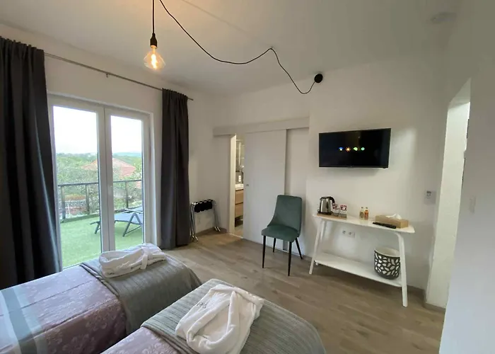 Bed- And Breakfast Mama Mia 4*