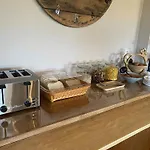 Frühstückspension Hotel B&B MAMA MIA 4*