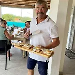Hotel B&B MAMA MIA Frühstückspension Obrovac