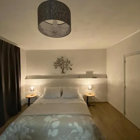 Mama Mia Bed & Breakfast 4*