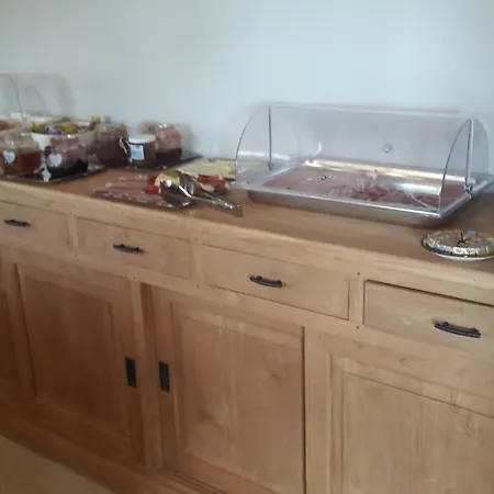 Bed- And Breakfast B&B Mama Mia Couette-café Obrovac