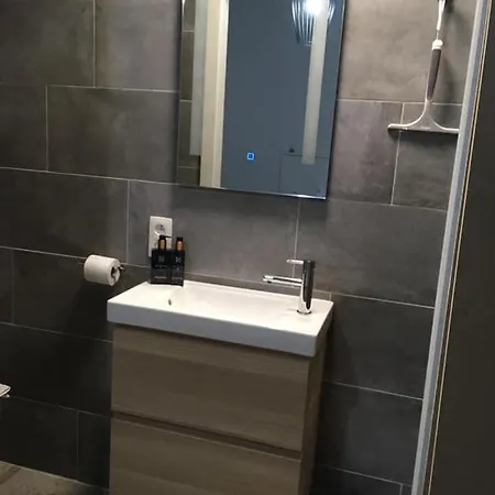 Mama Mia Bed & Breakfast 4*